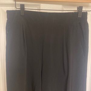 NWOT Athleta Brooklynn Wide Leg Crop Pant Black Sz 6
